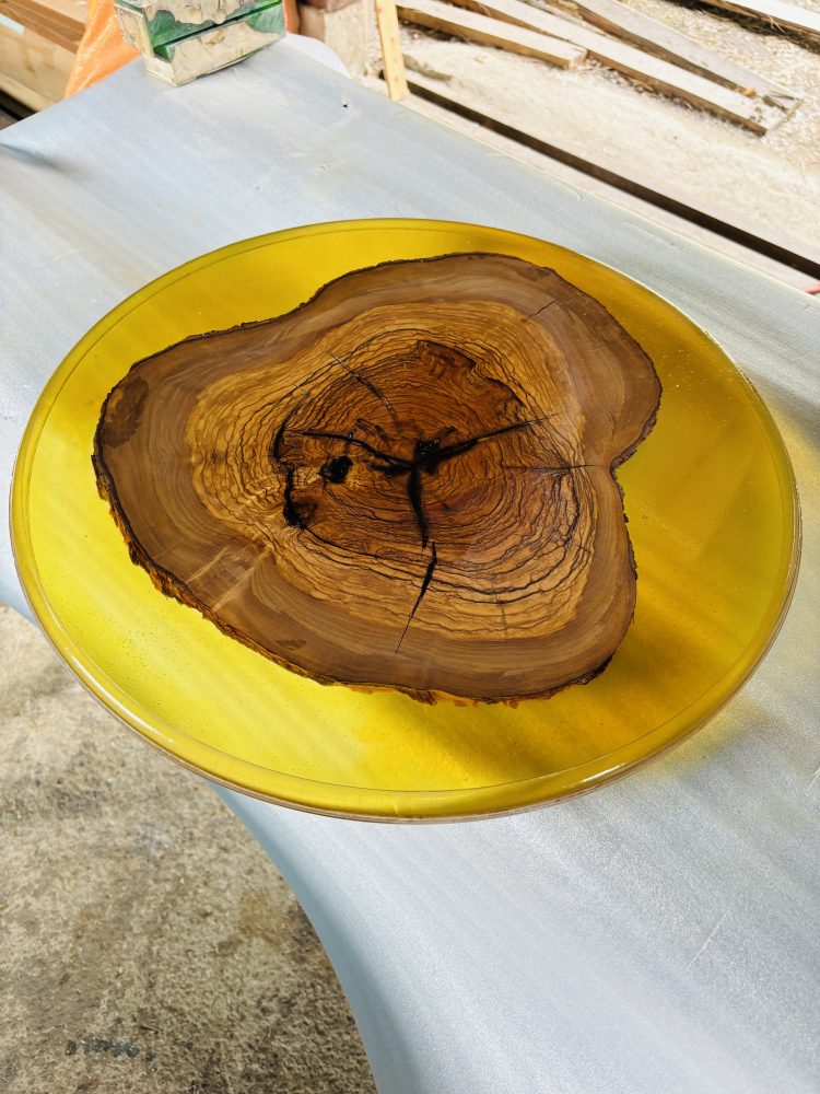 レジンサイドテーブル 杉の輪切り 無垢材 ちょこっとサンタ X'MAS 2025