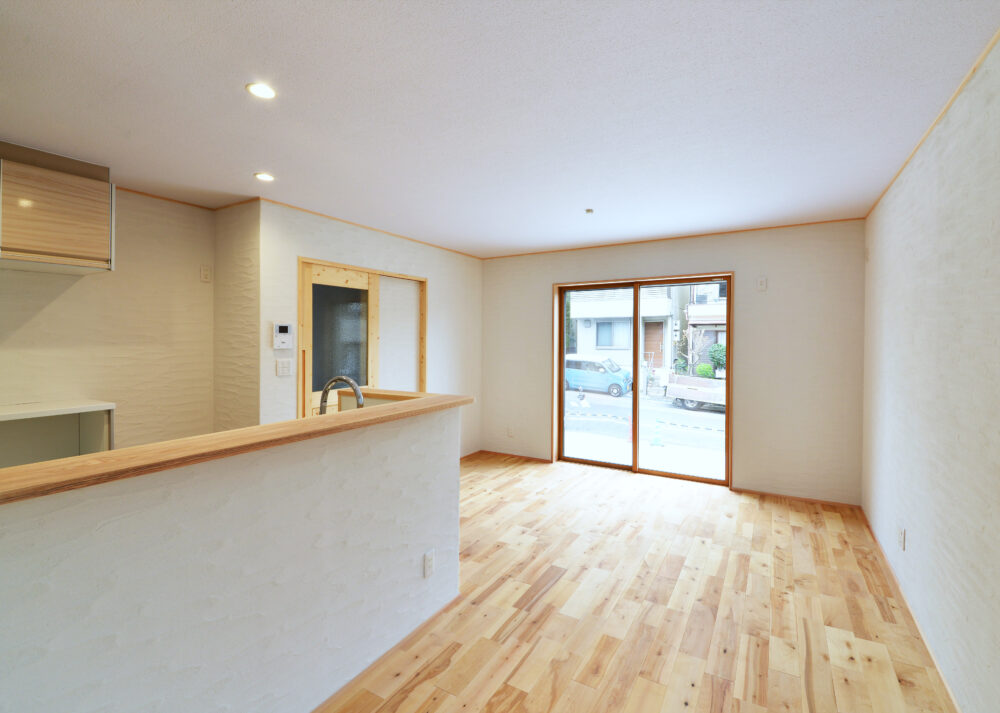 クルミの無垢フローリングが人気急上昇！自然のやさしさを感じる