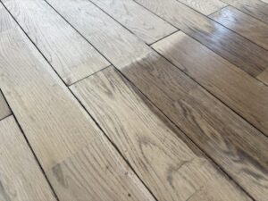 無垢フローリング 研磨 オーク 神戸市灘区 ムクリペ 施工事例 研磨中