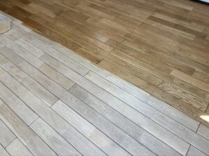 無垢フローリング 研磨 オーク 神戸市灘区 ムクリペ 施工事例 塗装中