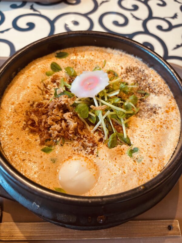 淡路市志筑の島ラーメンで注文したミルク担々麺