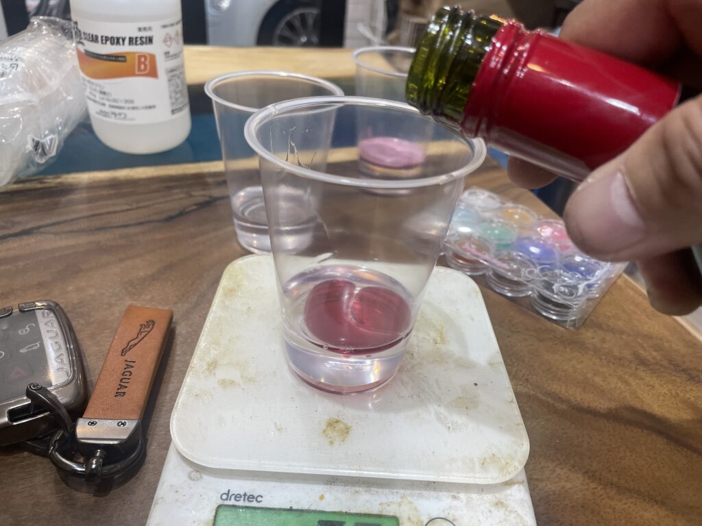 紅葉が舞うレジンの世界へ。けんしんビジネスマッチングで“触れる